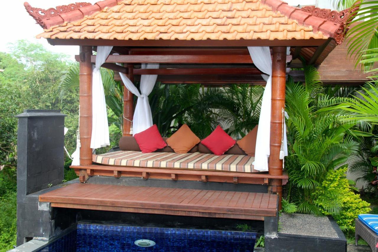 Jimbaran Cliffs Private Pool Hotel & Spa Exterior foto