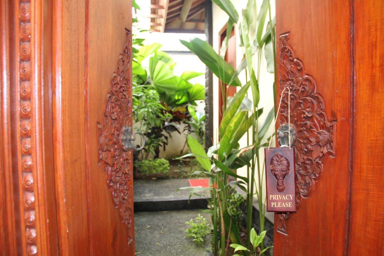 Jimbaran Cliffs Private Pool Hotel & Spa Exterior foto