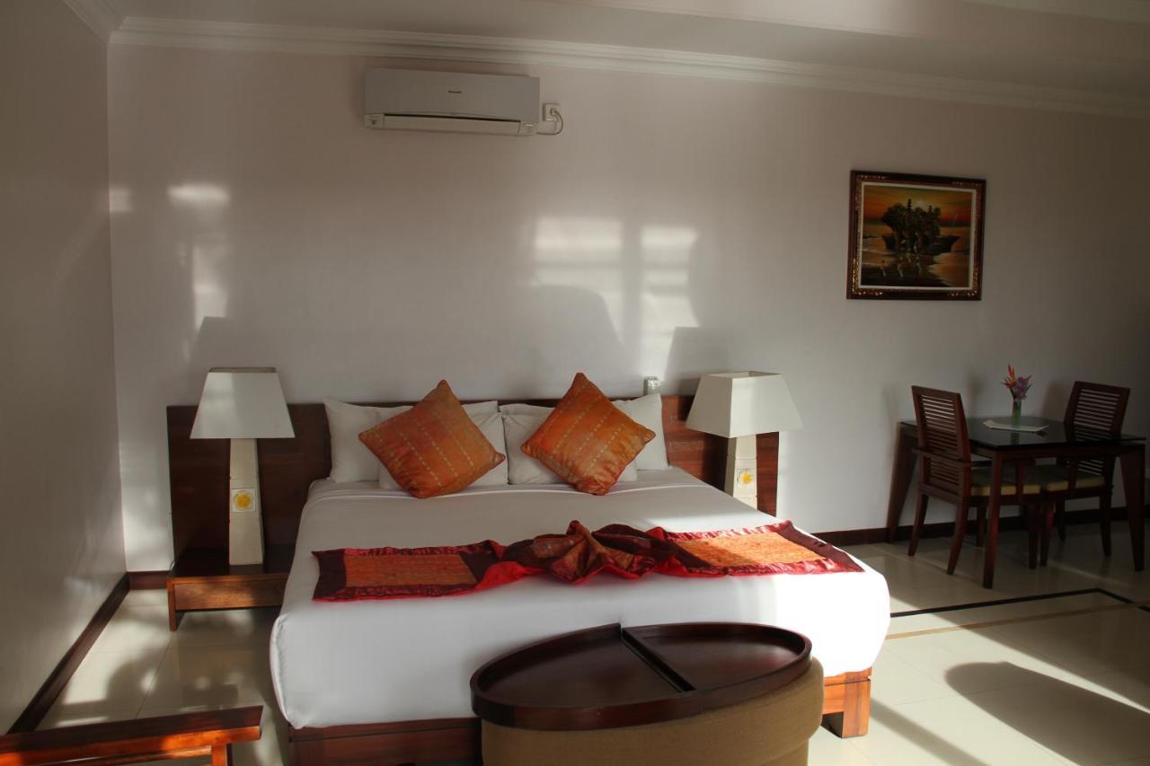 Jimbaran Cliffs Private Pool Hotel & Spa Exterior foto